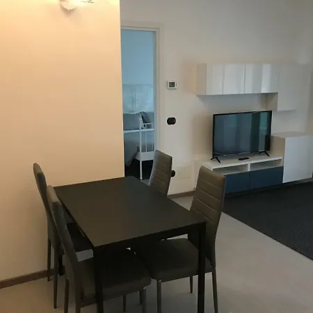 Ξενοδοχείο με διαμερίσματα Alessandra